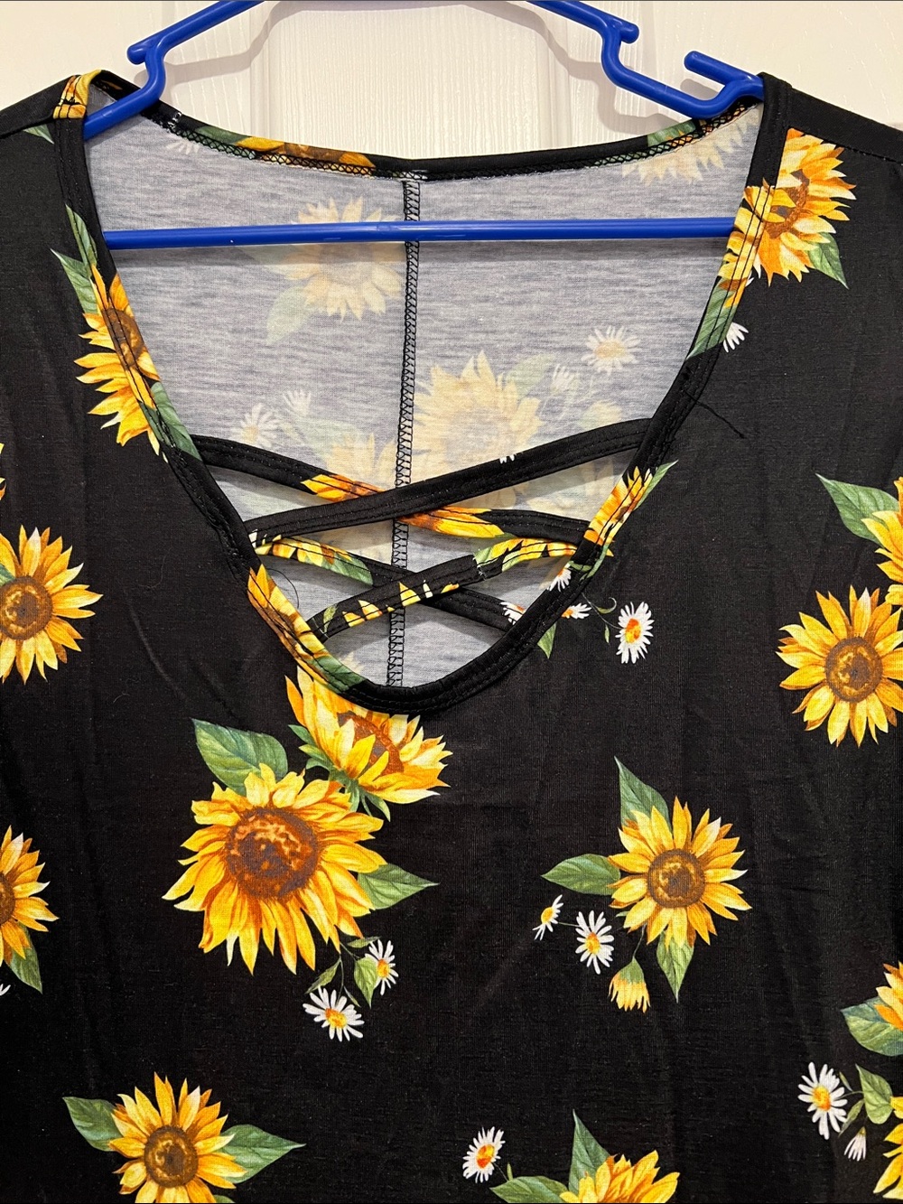 Black Sunflower Cold-Shoulder Dress - Picture 7 of 7